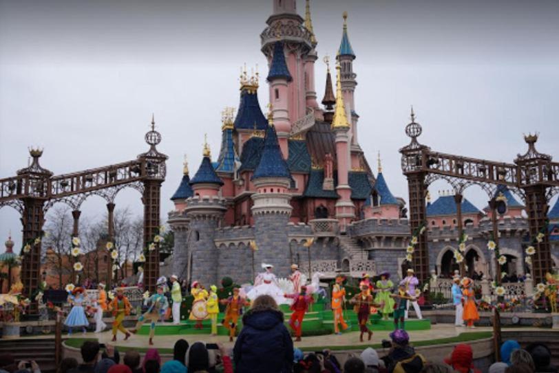 Disney 3 Mn, 14 People , 4 Bedrooms, 2 Parkings Prives Chessy  Bagian luar foto